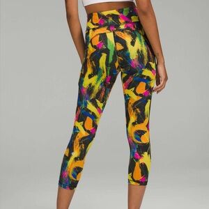 Lululemon Invigorate High-Rise Crop 23"